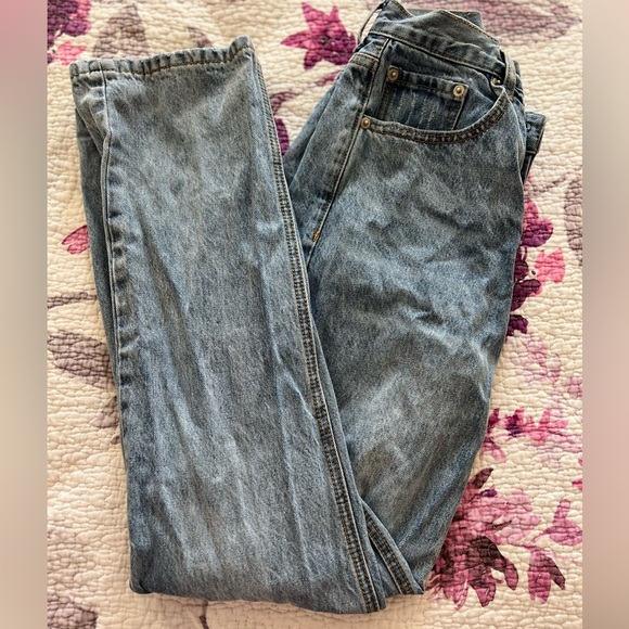 Princess Polly Asymmetric Straight Leg Jeans - Picture 3 of 3